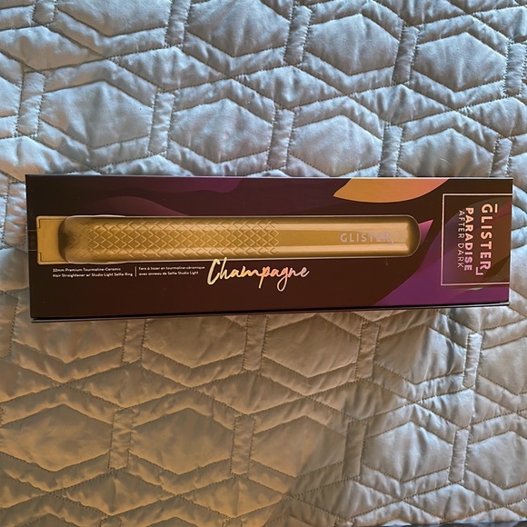 NWT Glitter, 32mm Premium Tourmaline-Ceramic Hair Straighter w/studio light ring - Picture 5 of 7